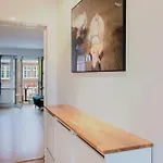 Luxury Cozy With Sunny Balcony * كوبنهاجن